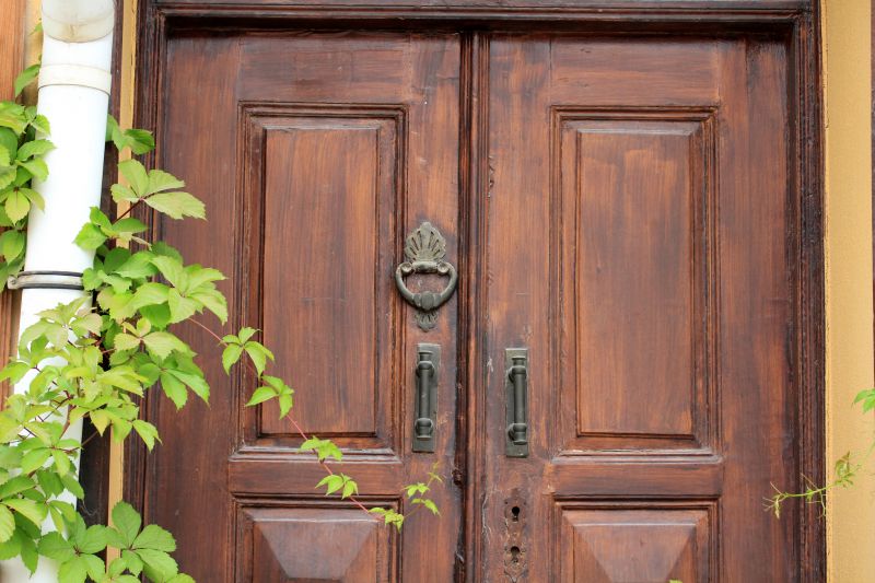 Traditional Door Handle